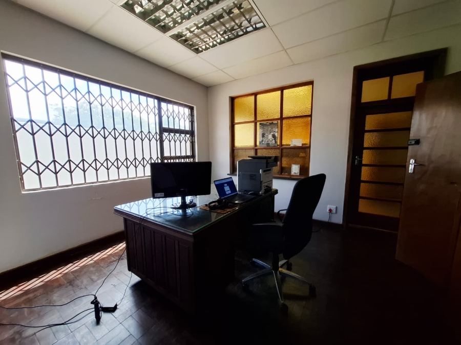 Commercial Property for Sale in Hamilton Free State